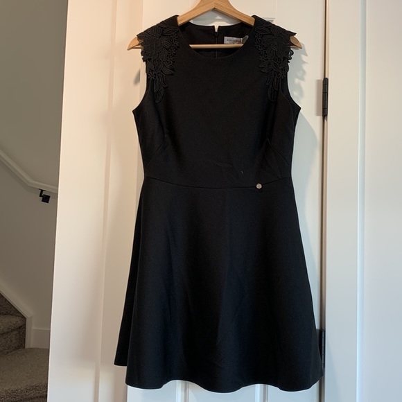 NWT Rinascimento black dress size large made in Italy - Picture 2 of 4